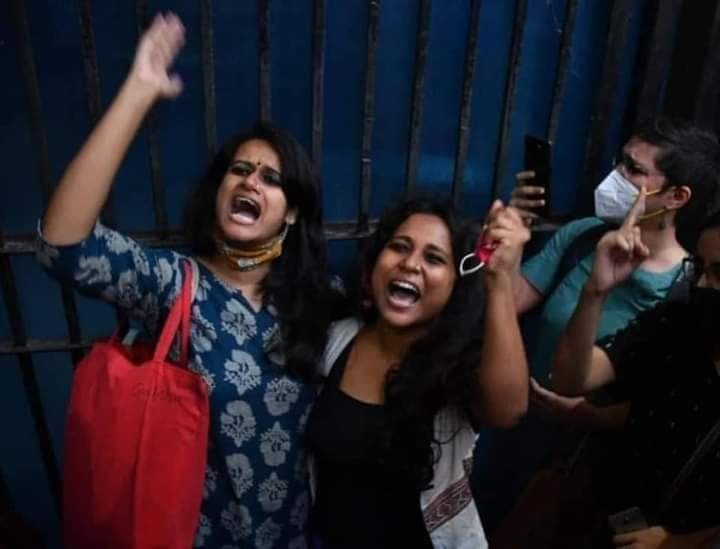 दिल्ली पुलिस की तमाम तिकड़मों के बावजूद नताशा, देवांगना और आसिफ जेल से छूटे..